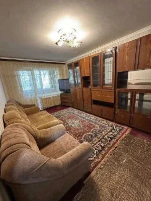Однокімнатна кв. 34 м2 (Чешка) 2/9 поверху будинку по вулиці Добро