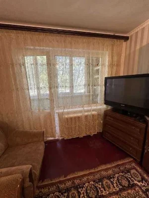 Однокімнатна кв. 34 м2 (Чешка) 2/9 поверху будинку по вулиці Добро