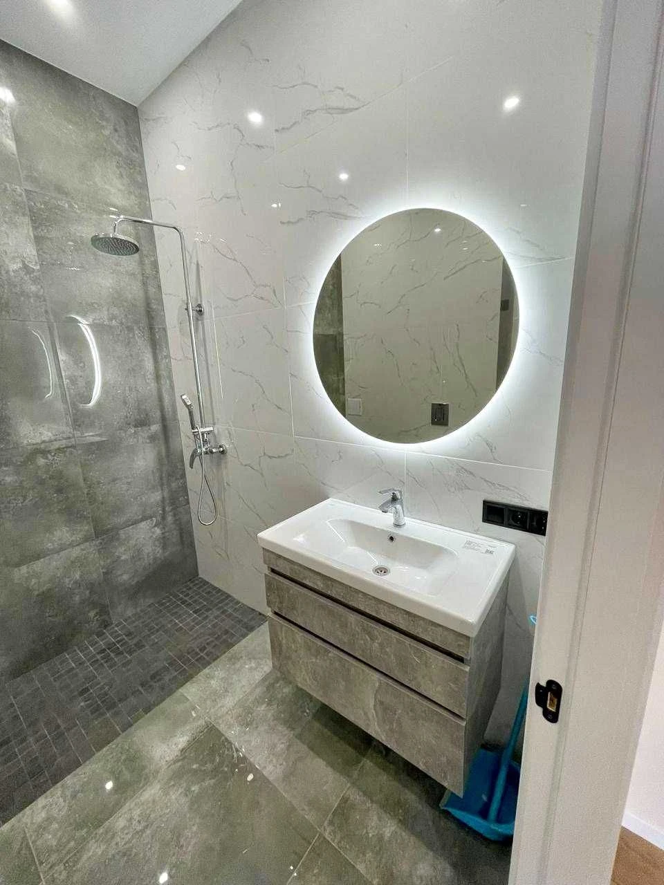 Продажа 1-комн. квартиры с террасой 16 м² и видом на море в