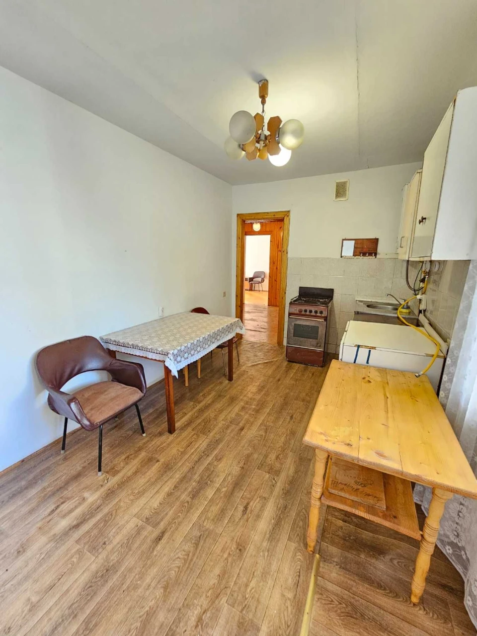 3 room apartment for sale near the park