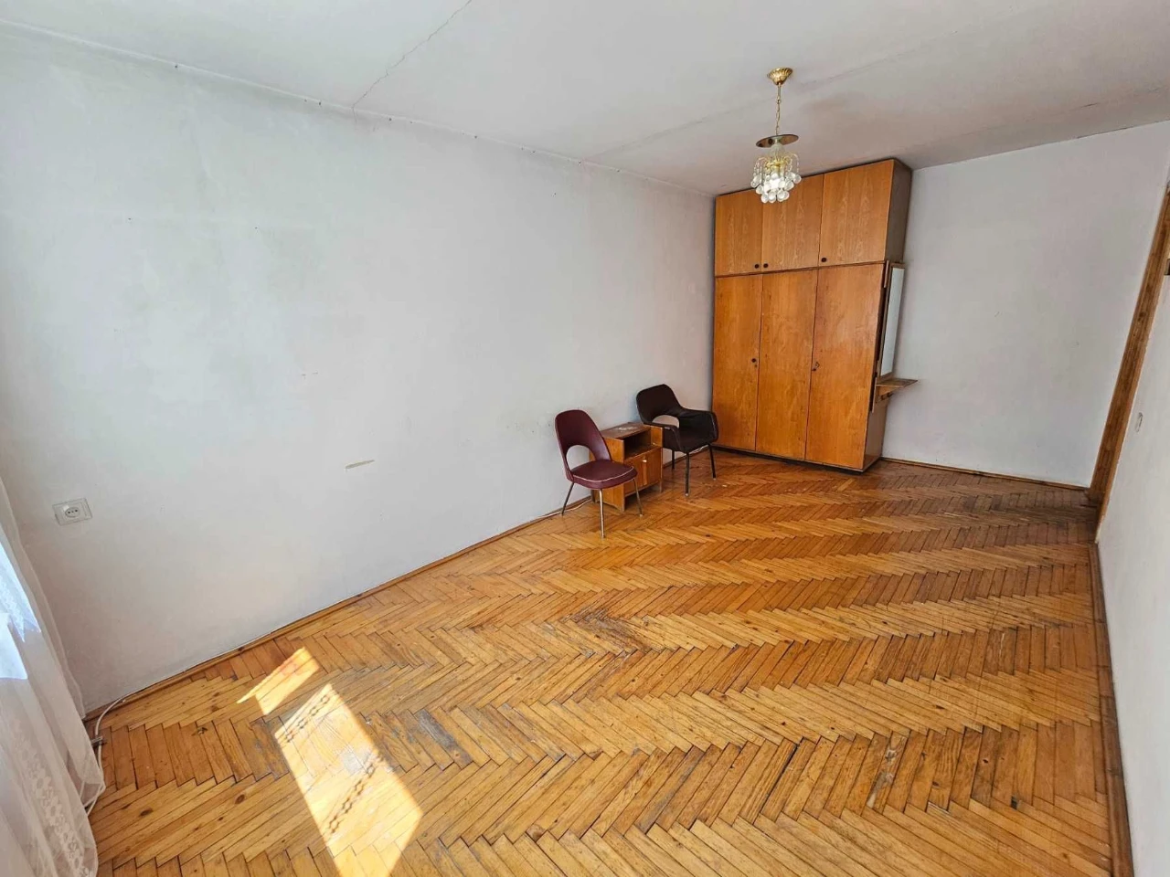 3 room apartment for sale near the park