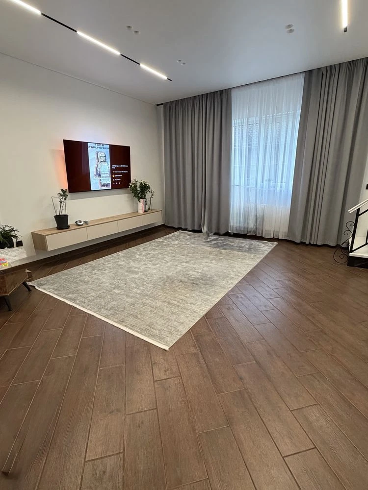 For sale: Private house