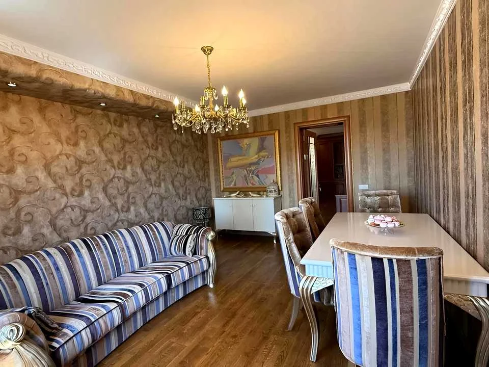 Квартира. Івано-Франківськ, Ринок вул.