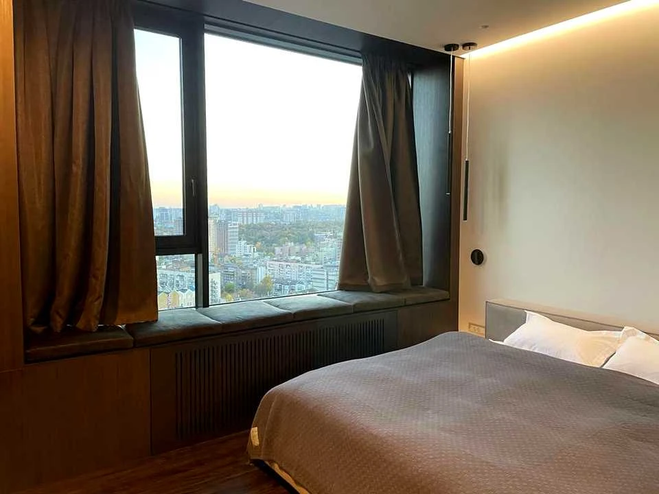 Apartment. Kyiv, Business Street
