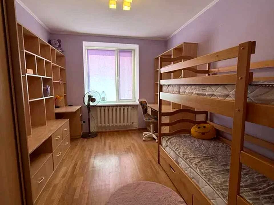 Квартира. Киев, улица Василя Верховинца