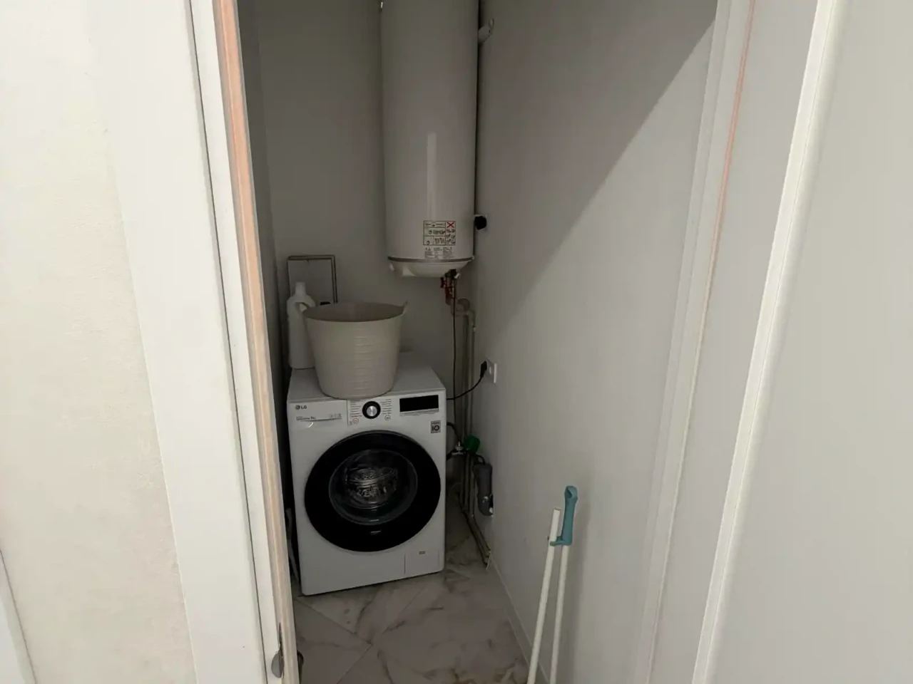 Rent of a 3-room apartment 72 sq.m. 6/10 floor.