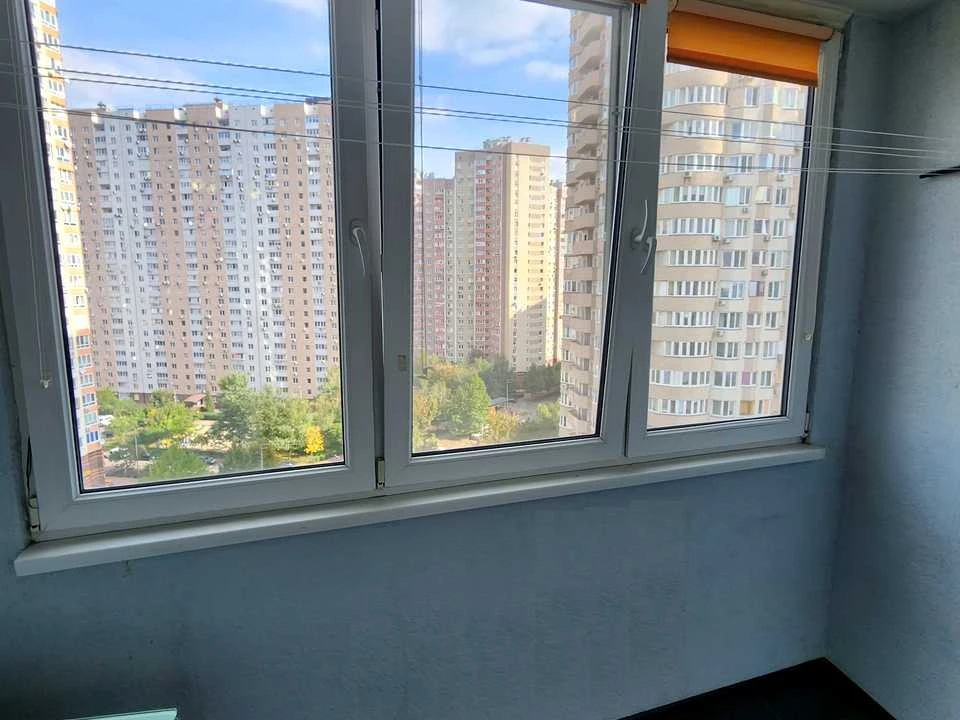 Квартира. Київ, Урлівська вул.