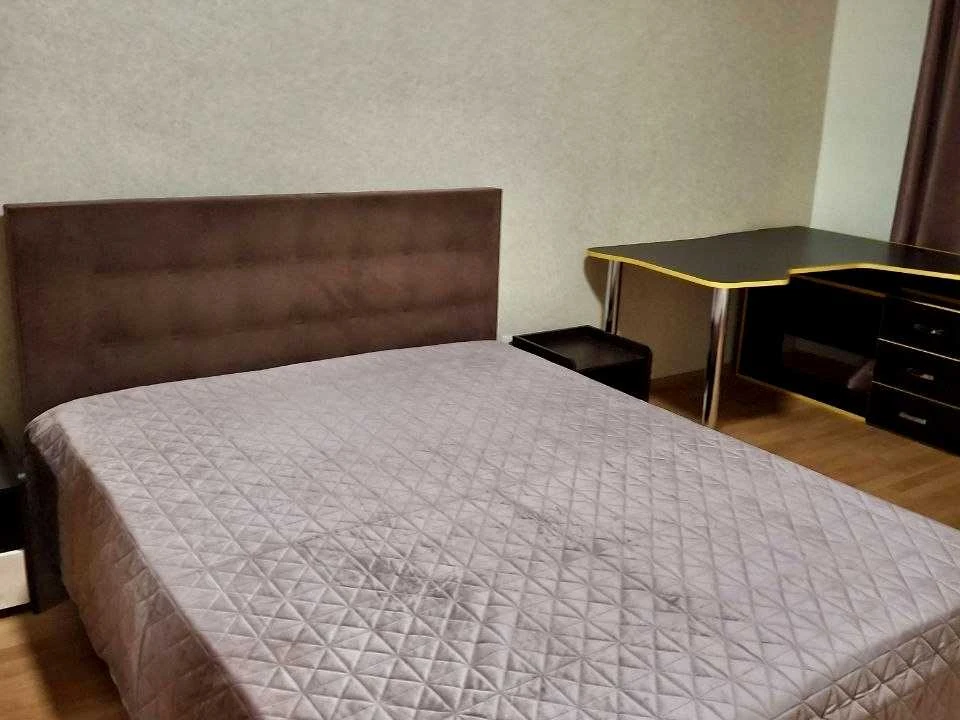 Квартира. Київ, Полтавська вул.