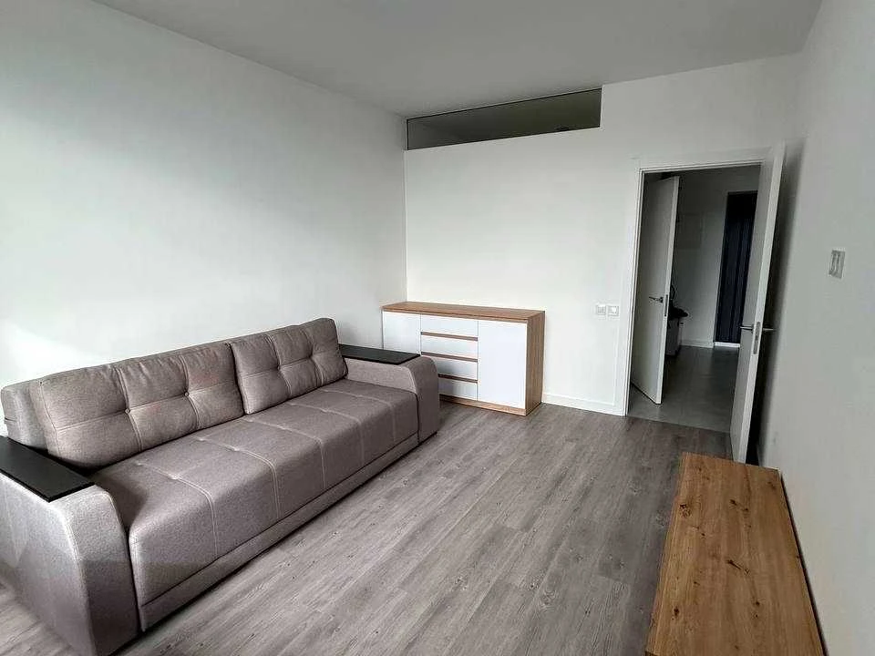 Apartment. Kyiv, Dniprovska Naberezhna St.
