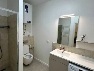 Apartment. Kyiv, Dniprovska Naberezhna St.