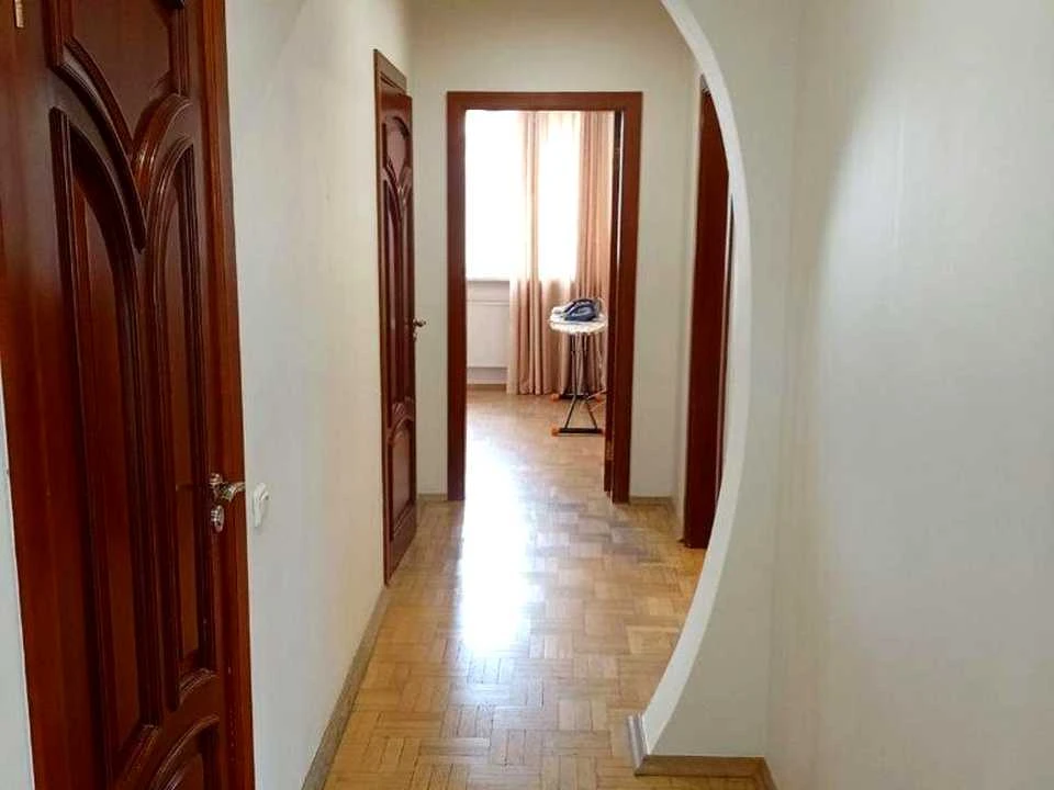 Apartment. Kyiv, Mokra Street.
