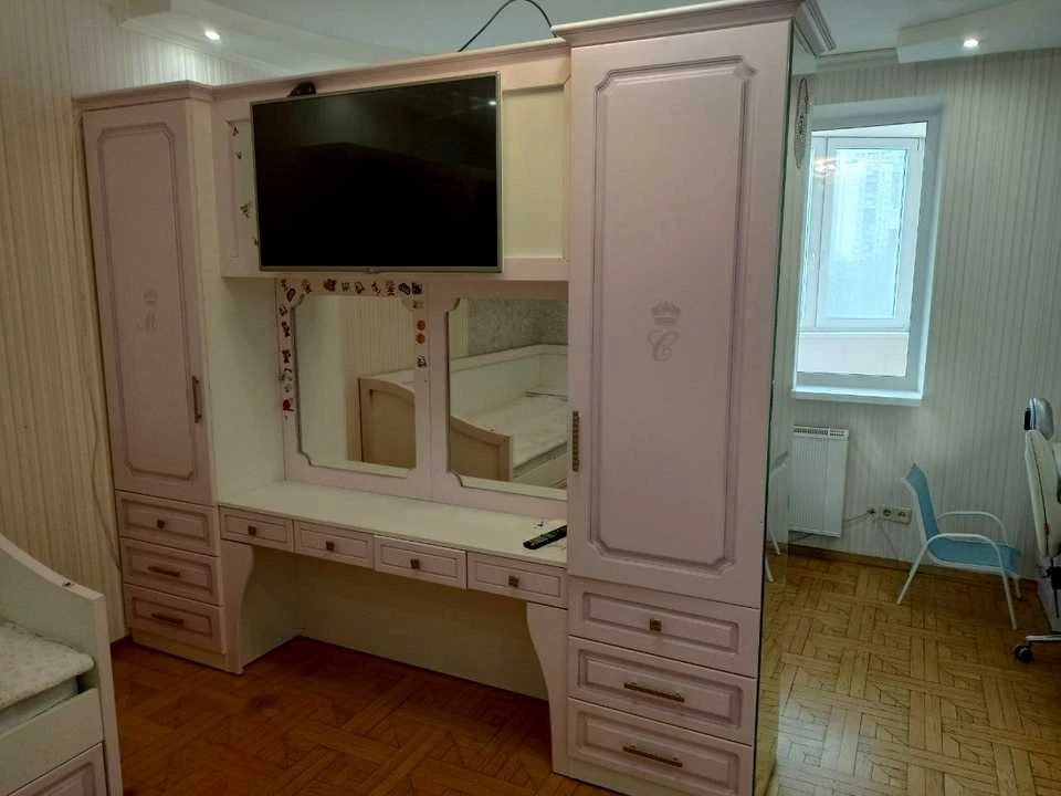 Apartment. Kyiv, Mokra Street.
