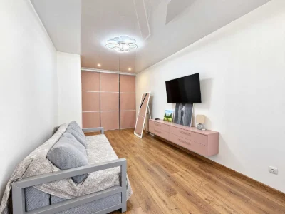 Sale of a 1-room apartment in residential complex "Malv", St. Ugorska, 14