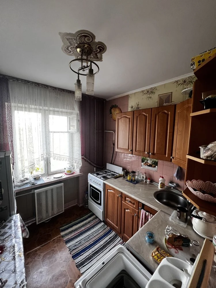 Продаж 2 кімнатноі квартири, Дніпровський  р-н, Будівельникі
