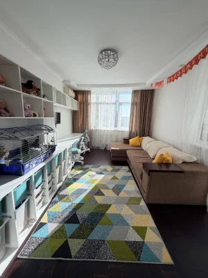 2-room apartment Lake Parkview FOR SALE BY OWNER