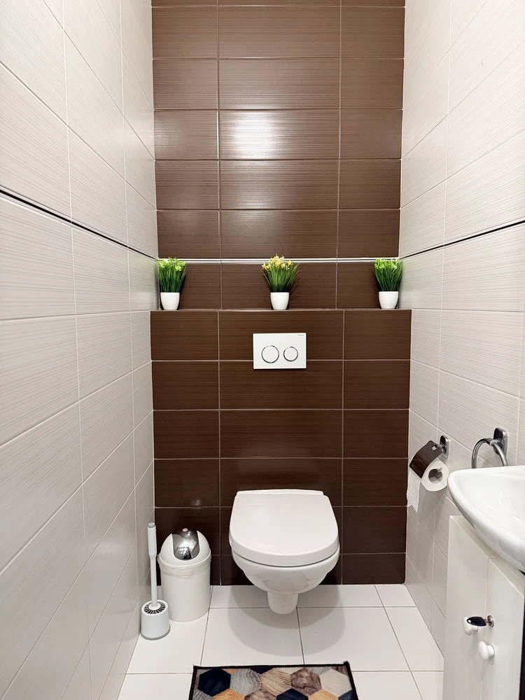 2-room apartment Lake Parkview FOR SALE BY OWNER