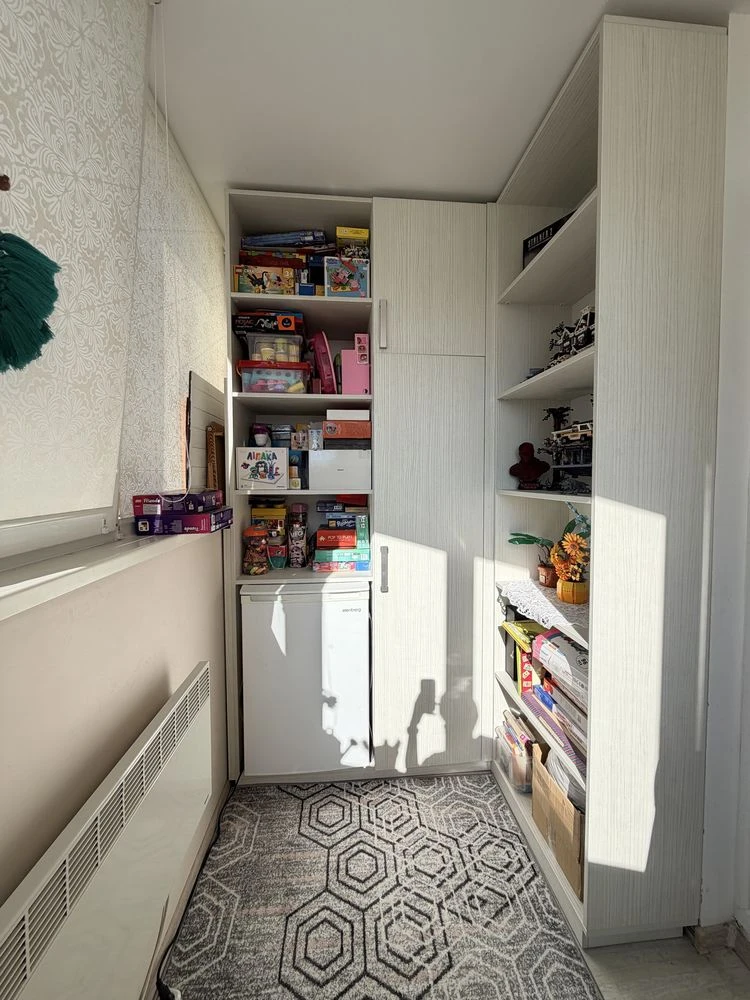 2-room apartment Lake Parkview FOR SALE BY OWNER