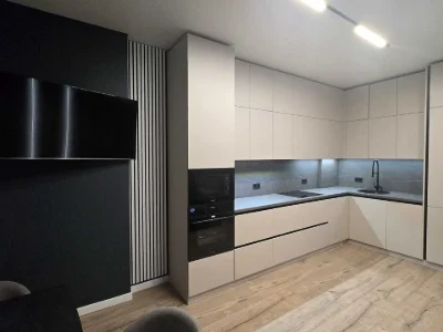 Apartment. Kyiv, Vyshorodska St.