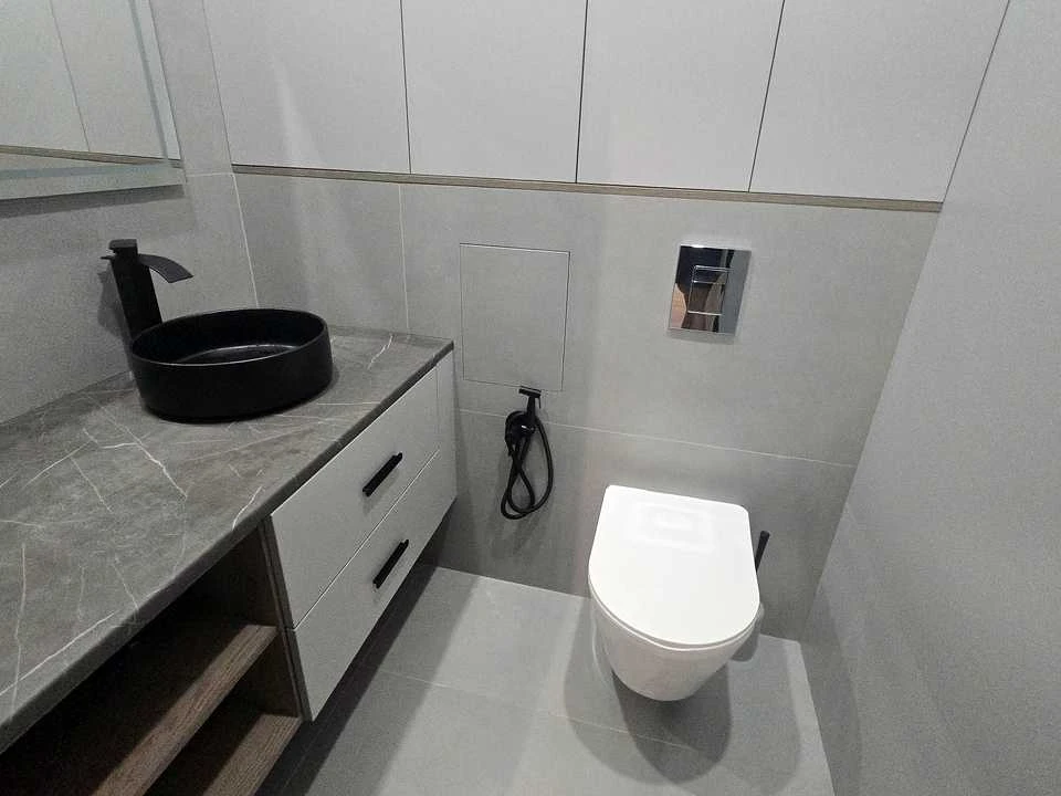 Apartment. Kyiv, Vyshorodska St.