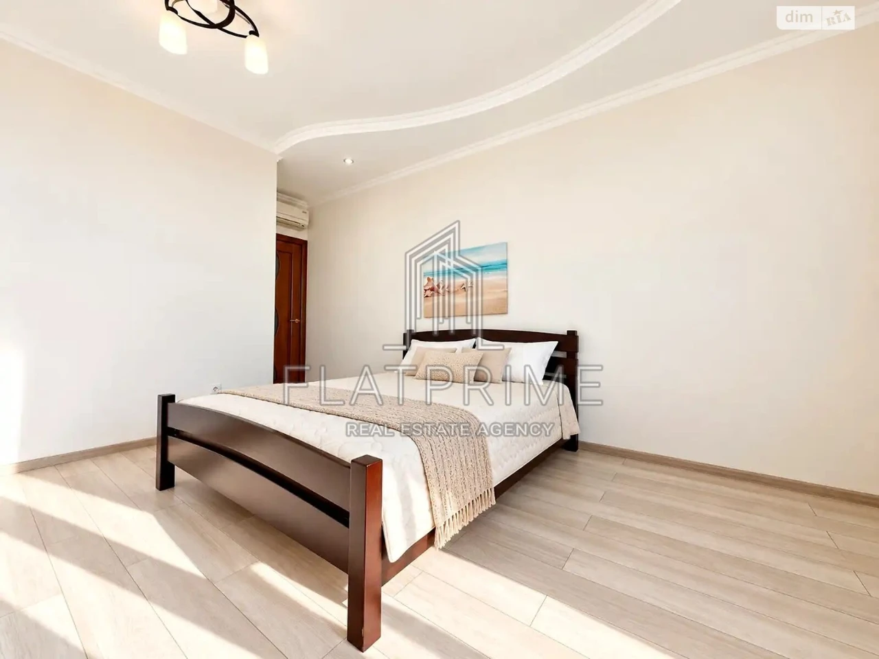 Sale Apartment Left Bank Area