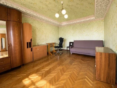 For Sale, two-room apartment on Chokolivsky Boulevard