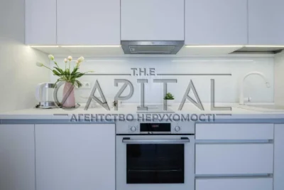 Продаж стильной 1-комнатной квартиры в ЖК Республіка