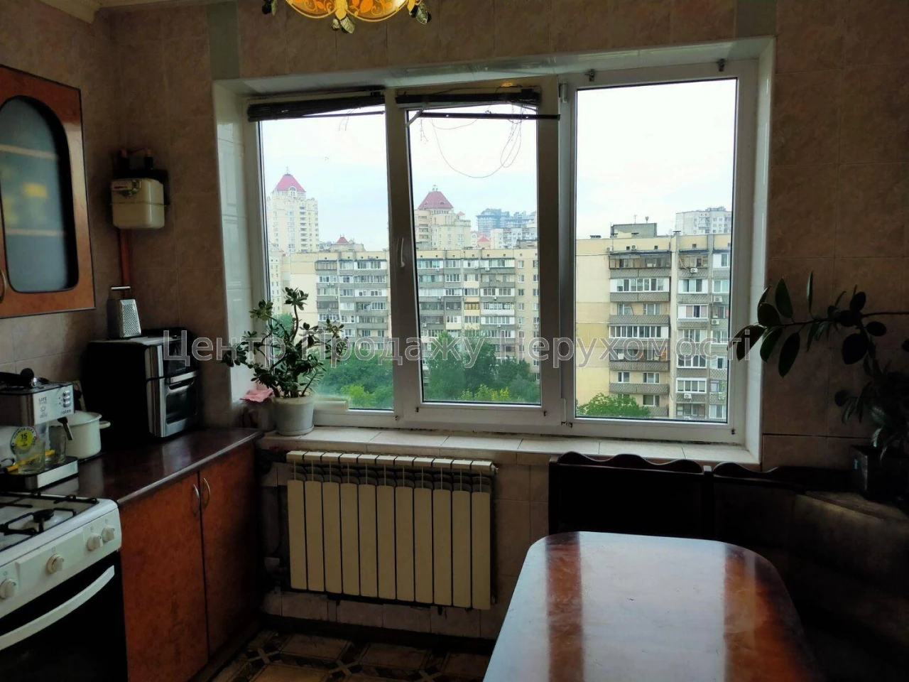 Sale of a 3-room apartment in Kyiv, 9th floor, 68.8 sq.m – best