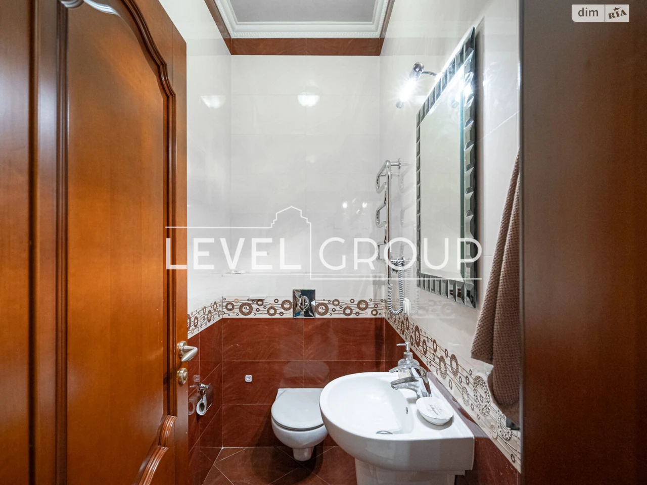 Sale of Apartment in Left Bank District