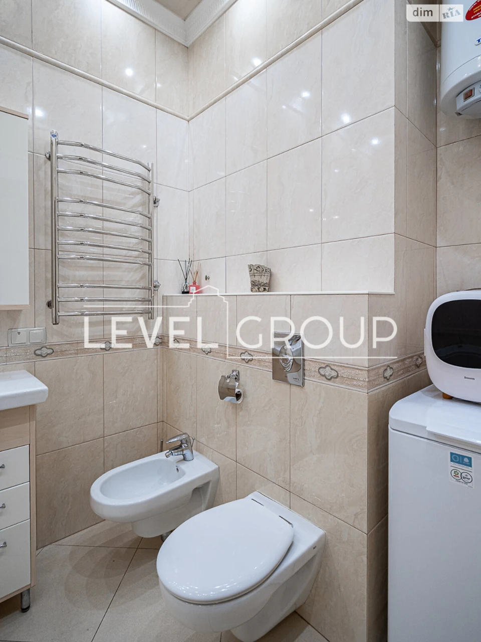 Sale of Apartment in Left Bank District