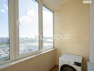 Sale of Apartment in Left Bank District
