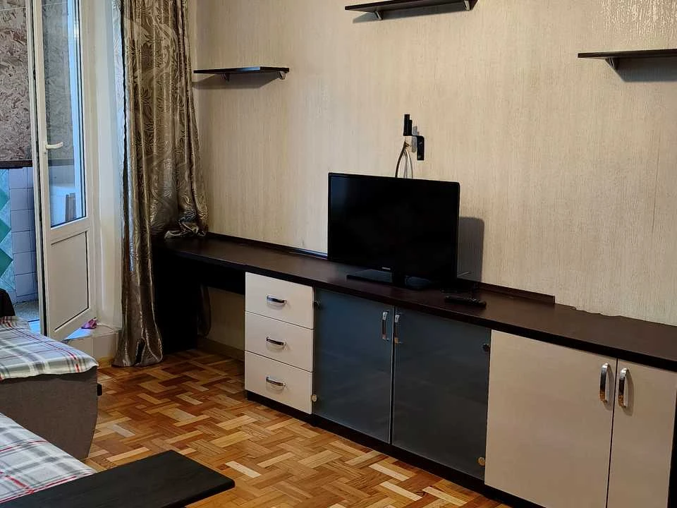 Квартира. Харьков, ул. Амосова