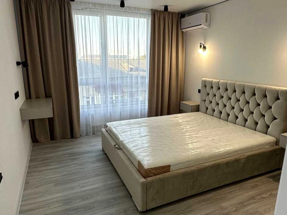 Apartment. Ivano-Frankivsk, Flotska St.