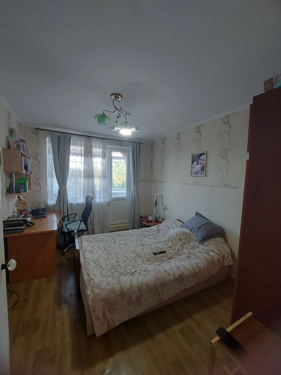 Sale of a 2-room apartment in the area of Площа Перемоги