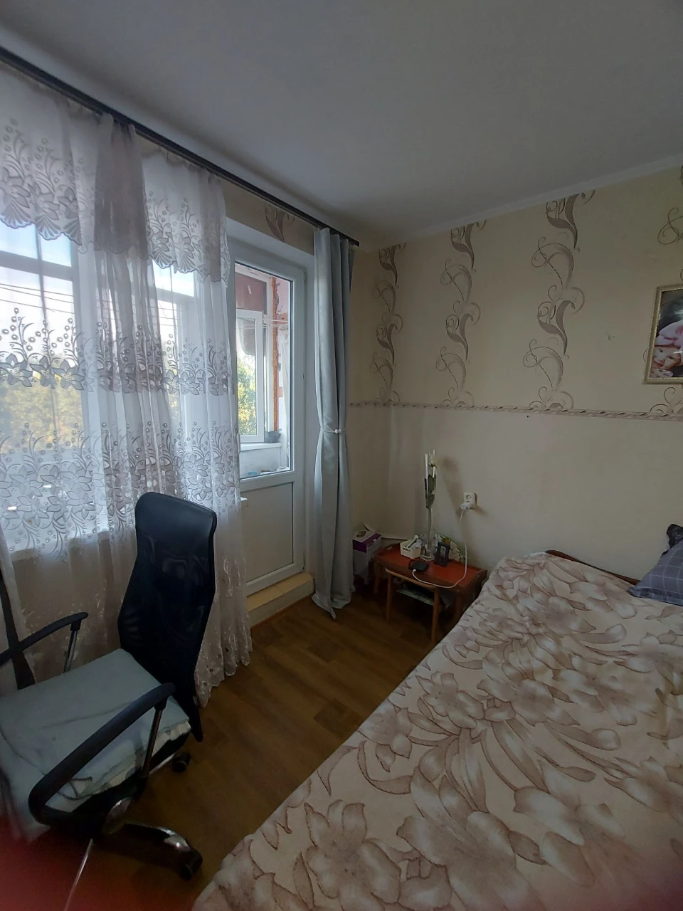 Sale of a 2-room apartment in the area of Площа Перемоги