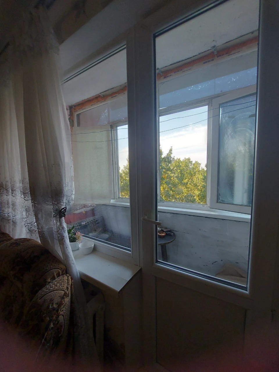 Sale of a 2-room apartment in the area of Площа Перемоги