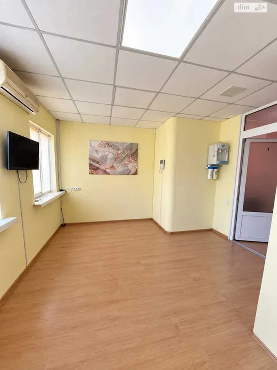 Long Term Rental Apartment, Podil