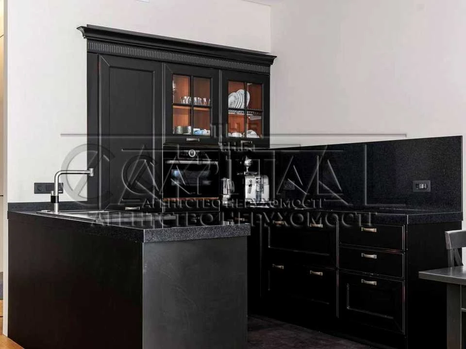 Квартира. Киев, Иван Федорова ул.