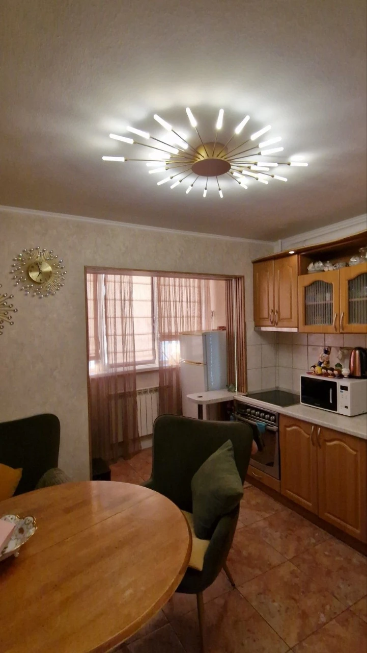 Терміново продається 3-кімнатна квартира на Оболоні від власника