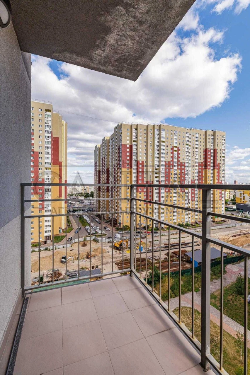 Sale of a 2-room apartment in the residential complex Warsaw 2 | Sale of a 2-room