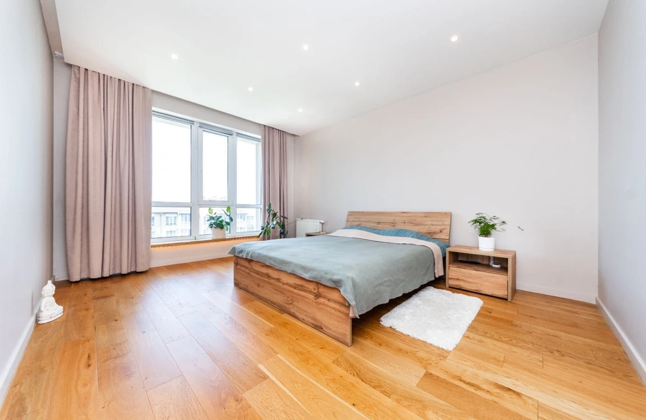For sale apartment in ЖК Кришталеві джерела
