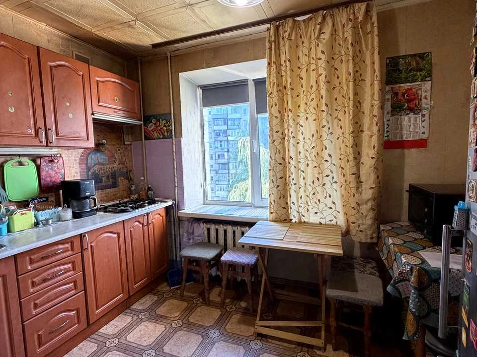 Apartment. Kyiv, Chokolivsky Buliv.