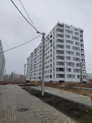 S Продам 1комнатную квартиру в новострое ЖК Сказка метро Хол