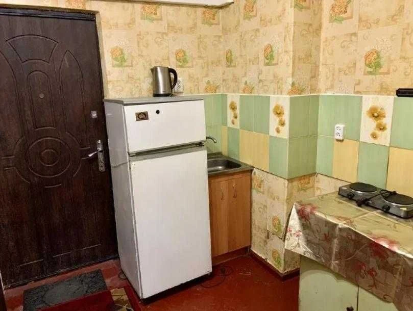 Продам 1 комн гостинку 3/5 20/15/2 на ХТЗ пр Александровский