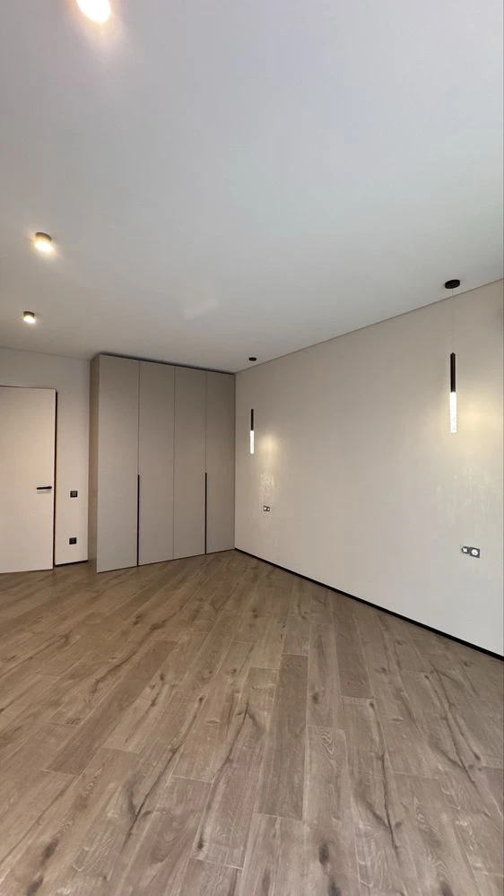 ЖК Budapest. Продаж 2-х кімнатної. 75 м.кв. Квартира буде по