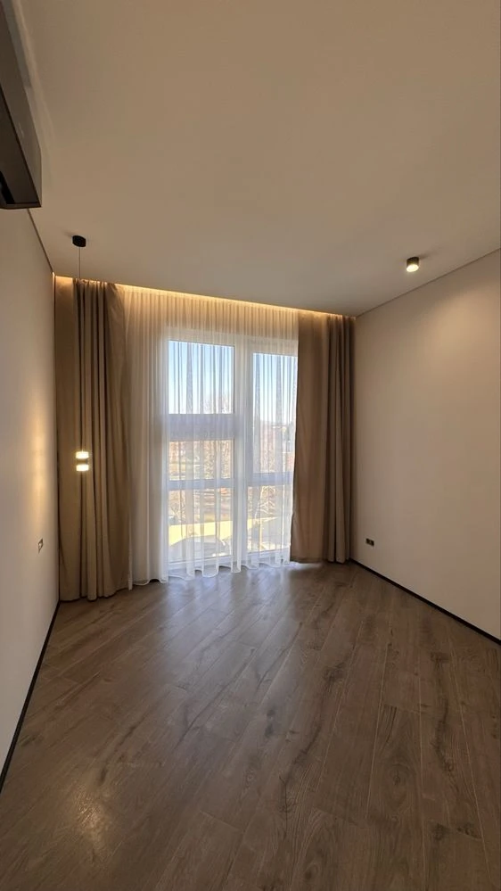 ЖК Budapest. Продаж 2-х кімнатної. 75 м.кв. Квартира буде по