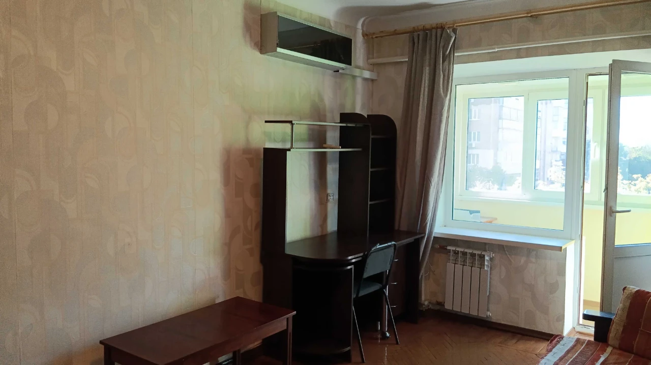 For sale 1 apartment on St. Kharkiv Divisions on New B