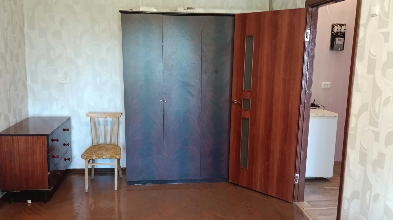 For sale 1 apartment on St. Kharkiv Divisions on New B