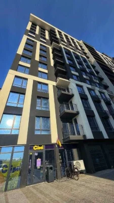 Квартира с ремонтом в хорошем жилом комплексе