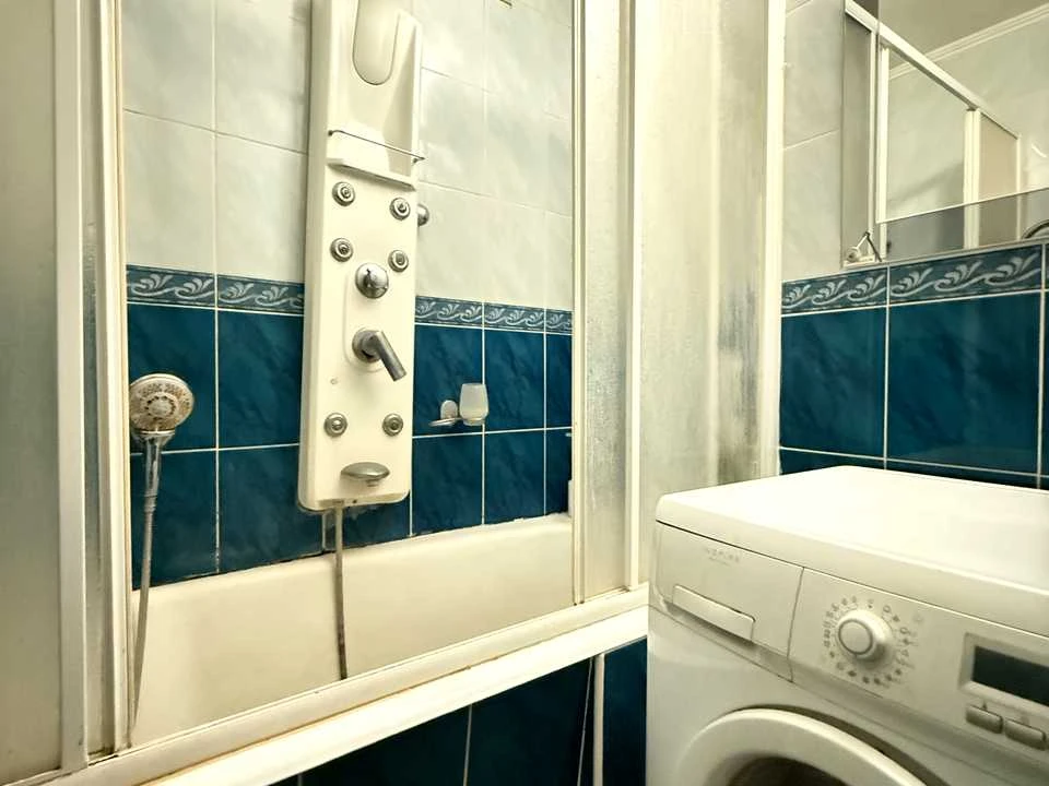Apartment. Rivne, Danyila Halyskyi St.