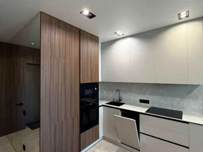 Apartment. Kyiv, Berezaysky Prospect.